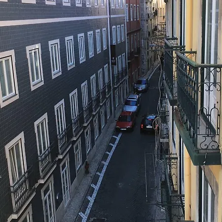Apartman Charming In Chiado For 4 In