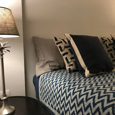 Charming In Chiado For 4 In Appartement *