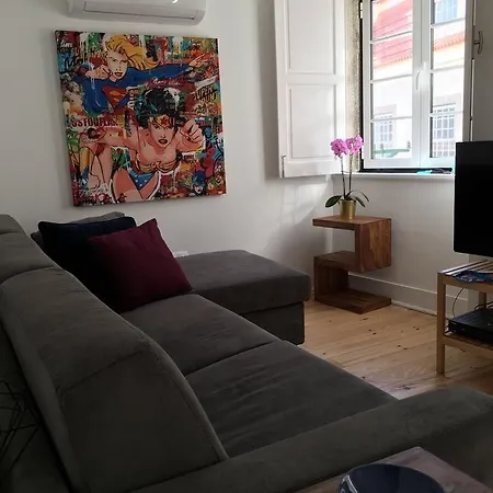 Charming In Chiado For 4 In Διαμέρισμα Lisboa